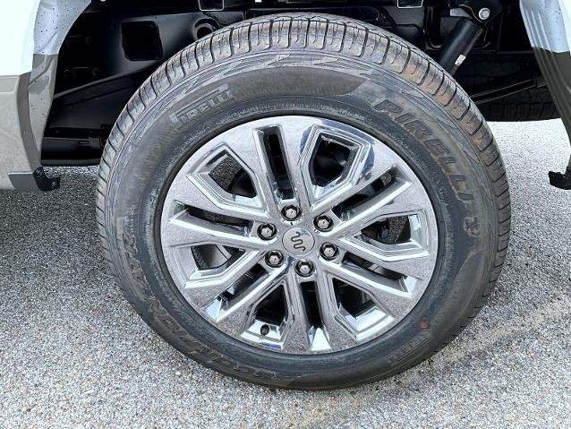 New 2026 Star White Metallic Tri-Coat Ford King Ranch image 51