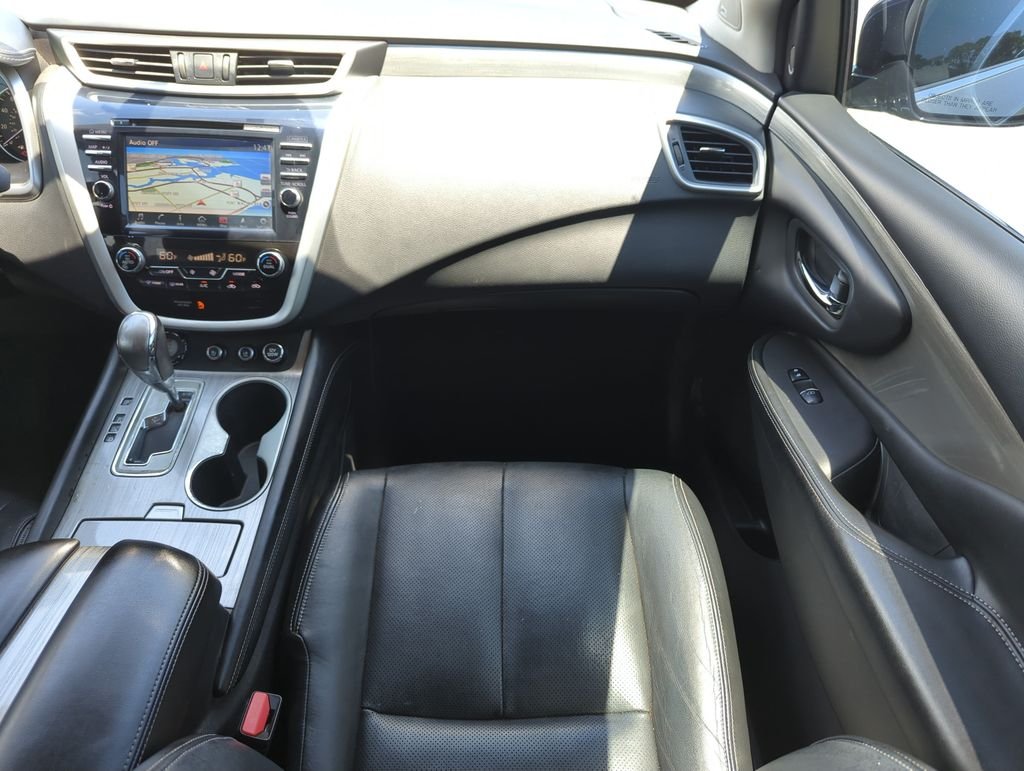 Used 2016 Gray Nissan Platinum image 16