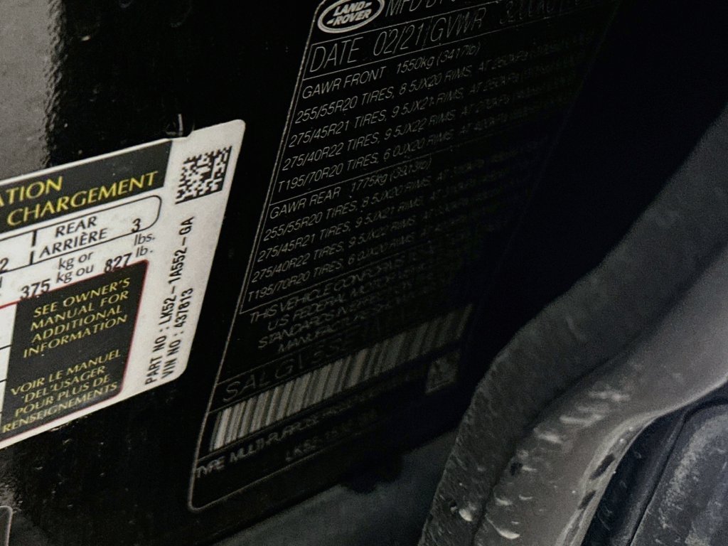 Used 2021 Black Land Rover Autobiography image 36
