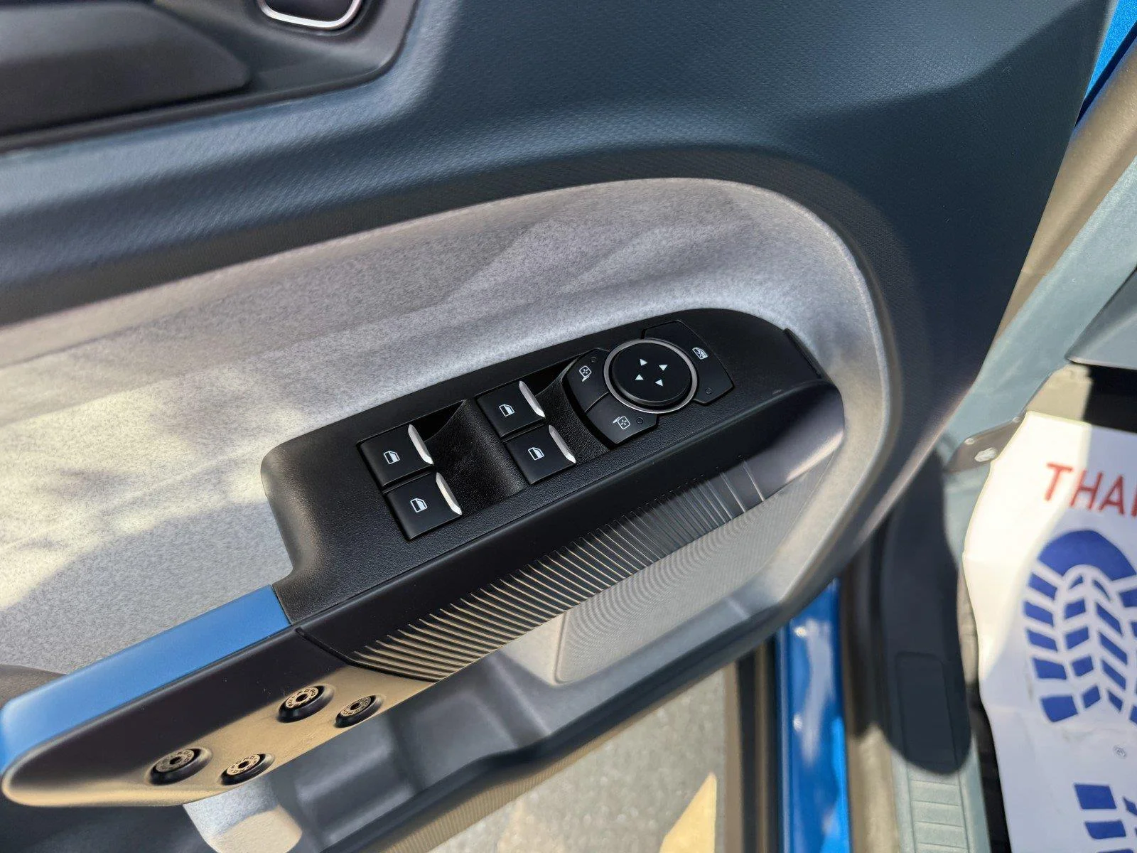 New 2026 Velocity Blue Ford XLT image 14