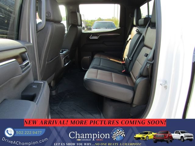Certified Used 2025 Iridescent Pearl Tricoat Chevrolet High Country image 13