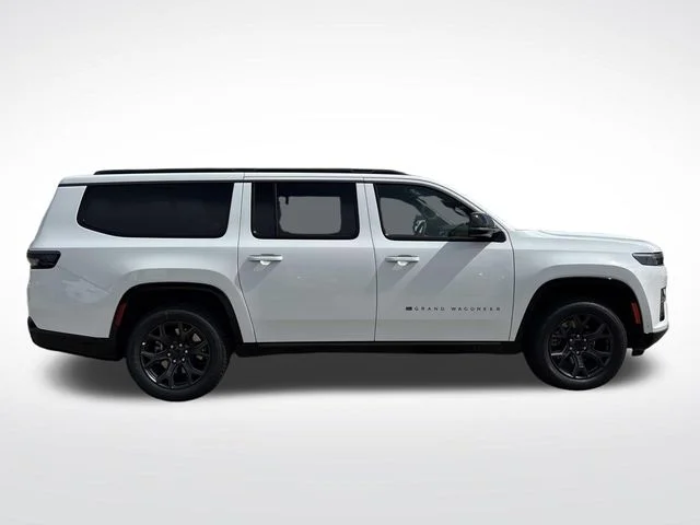 New 2026 White Jeep Limited Altitude image 9