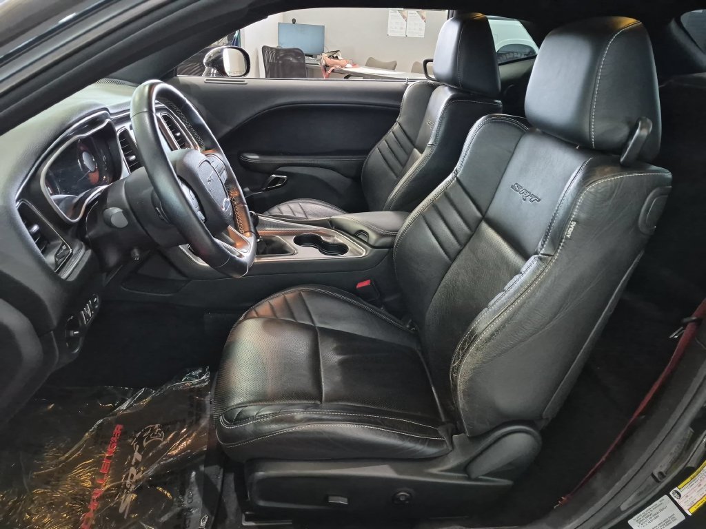 Used 2015 Black Dodge SRT Hellcat image 21