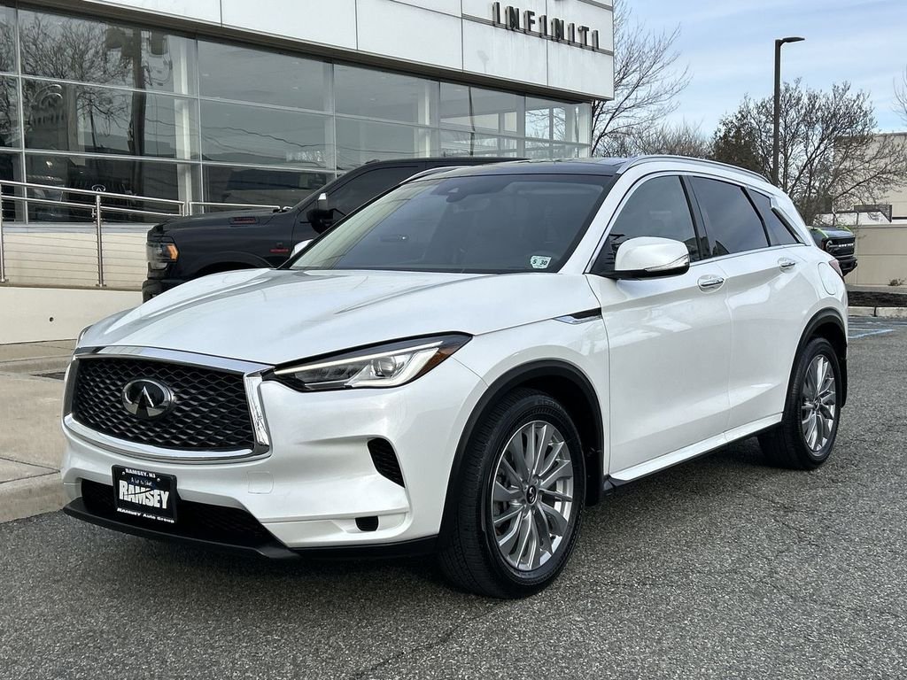 2025 INFINITI QX50 Luxe