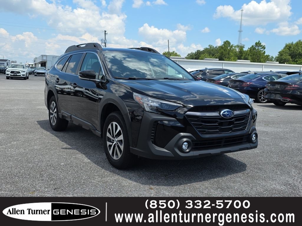 2025 Subaru Outback Premium's photo