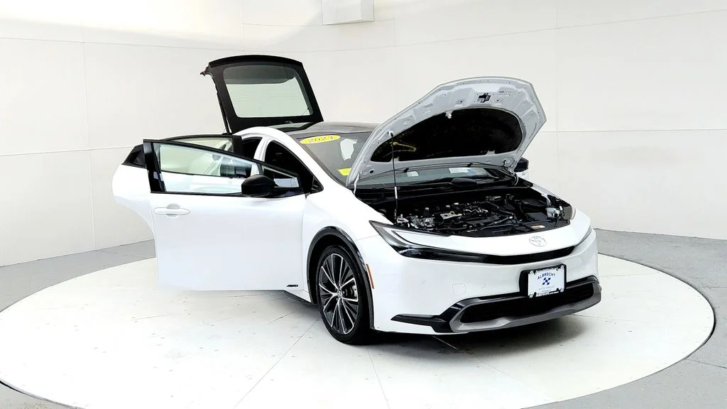 Certified Used 2023 Beige Toyota Limited image 9