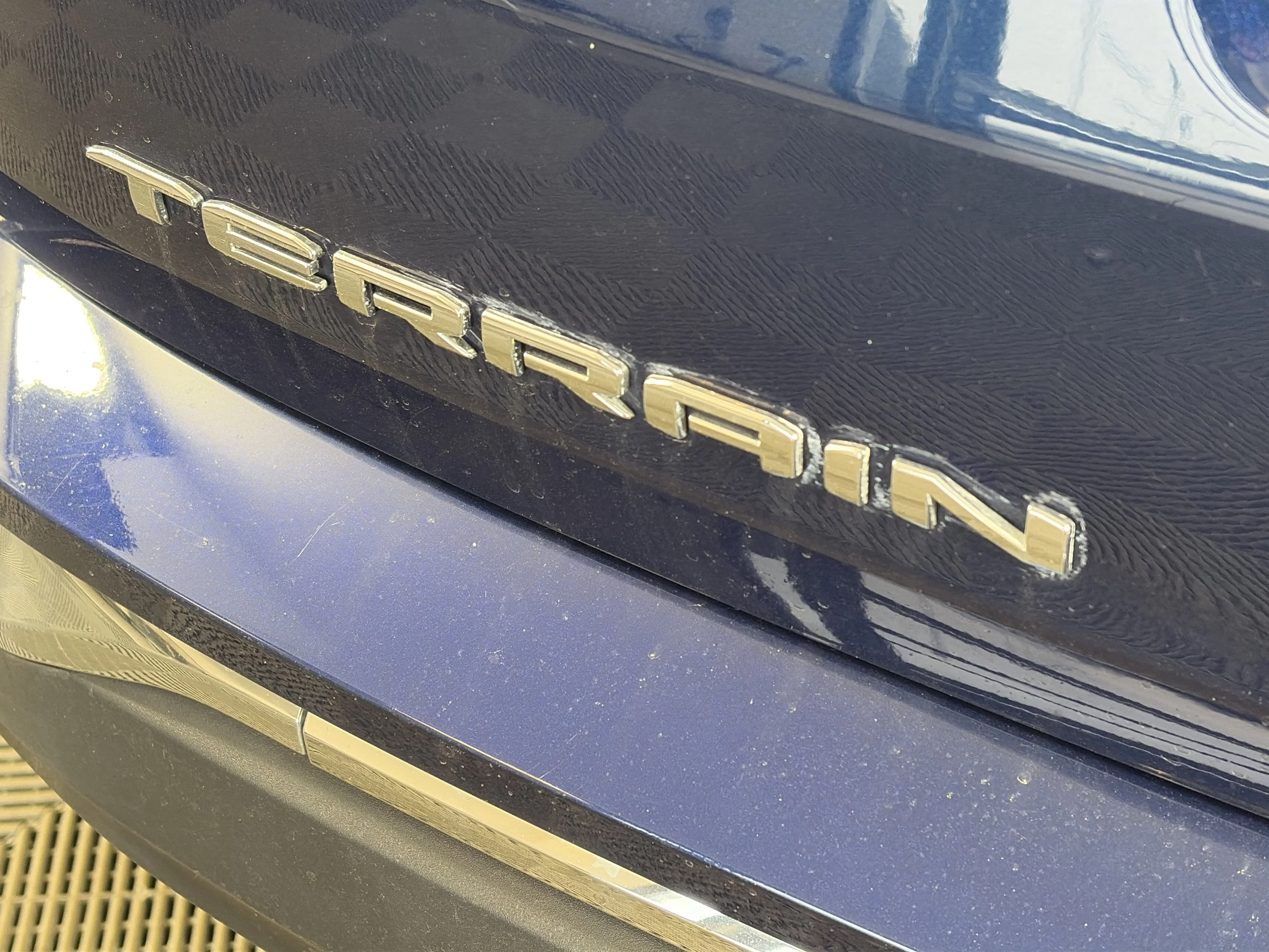 2023 GMC Terrain SLT - Photo 16
