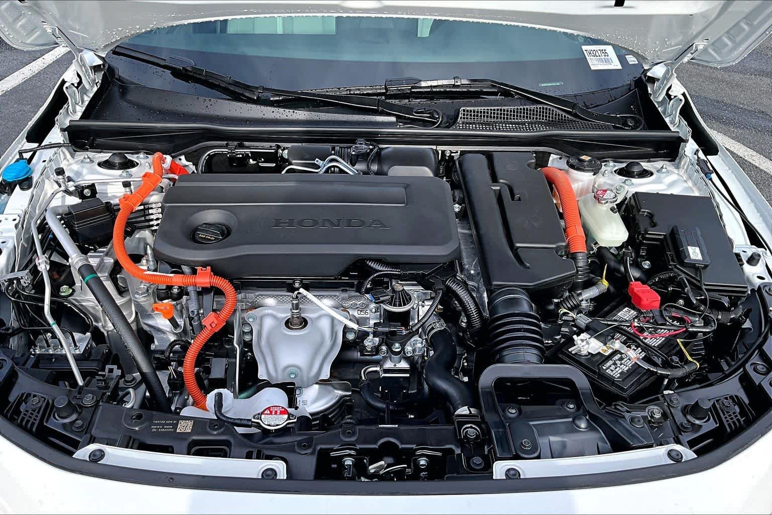 New 2026 Platinum White Pearl Honda 2WD Sport Hybrid image 15