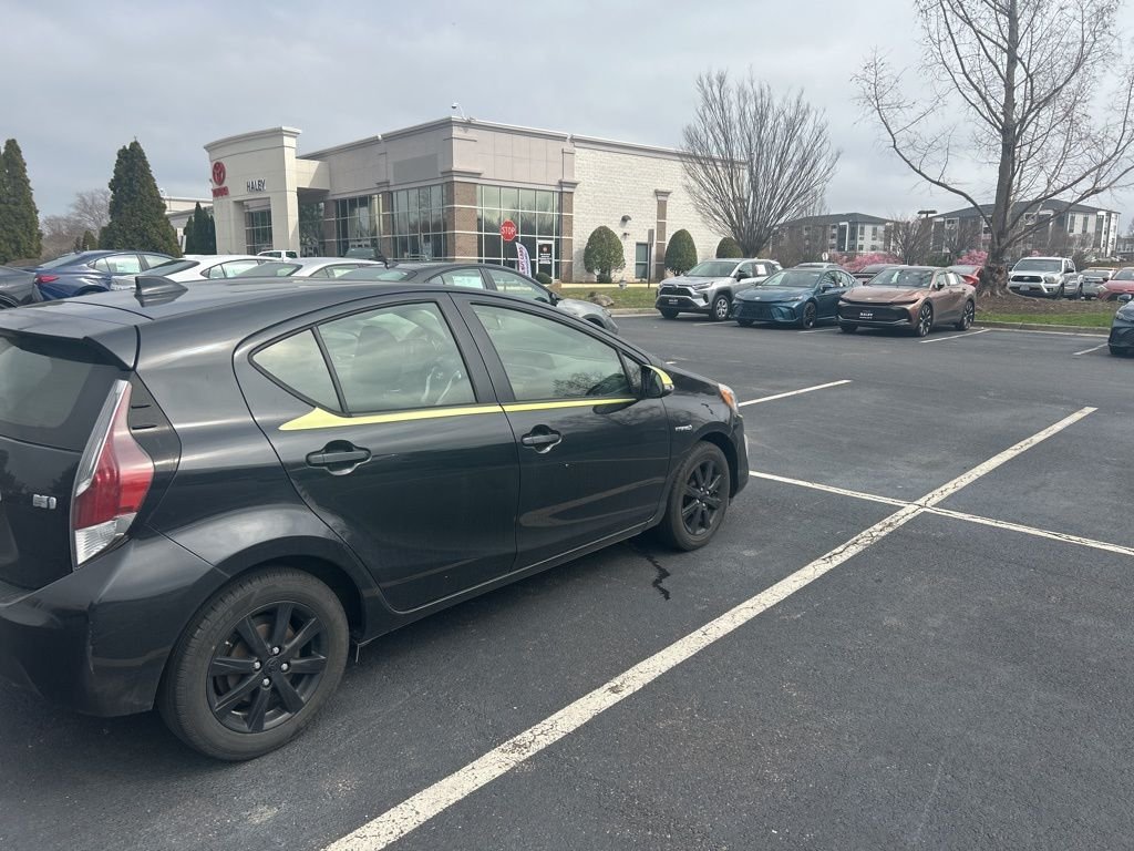 Used 2016 Toyota Prius c Persona Series with VIN JTDKDTB34G1119535 for sale in Midlothian, VA