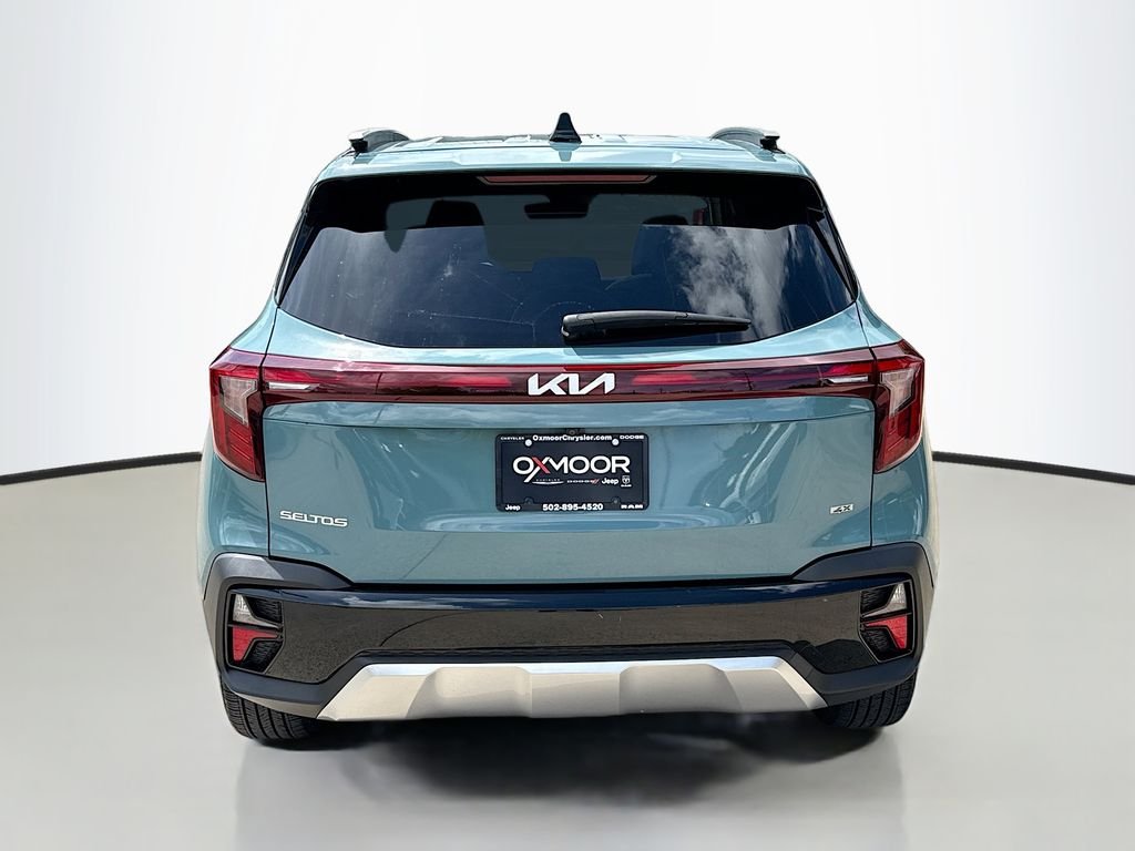 Used 2024 Pluton Blue Kia EX image 6