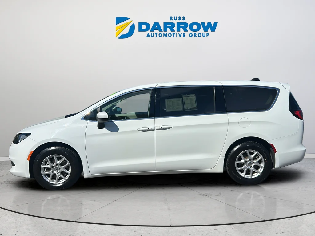 Used 2023 White Chrysler LX image 2
