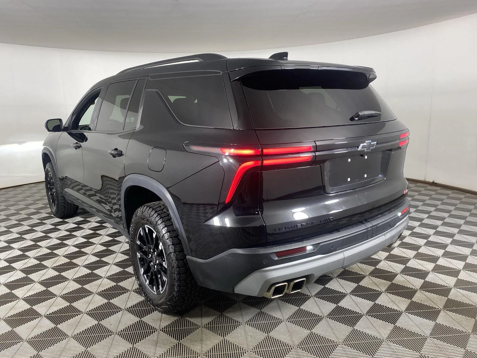 Used 2024 Mosaic Black Metallic Chevrolet AWD Z71 image 15