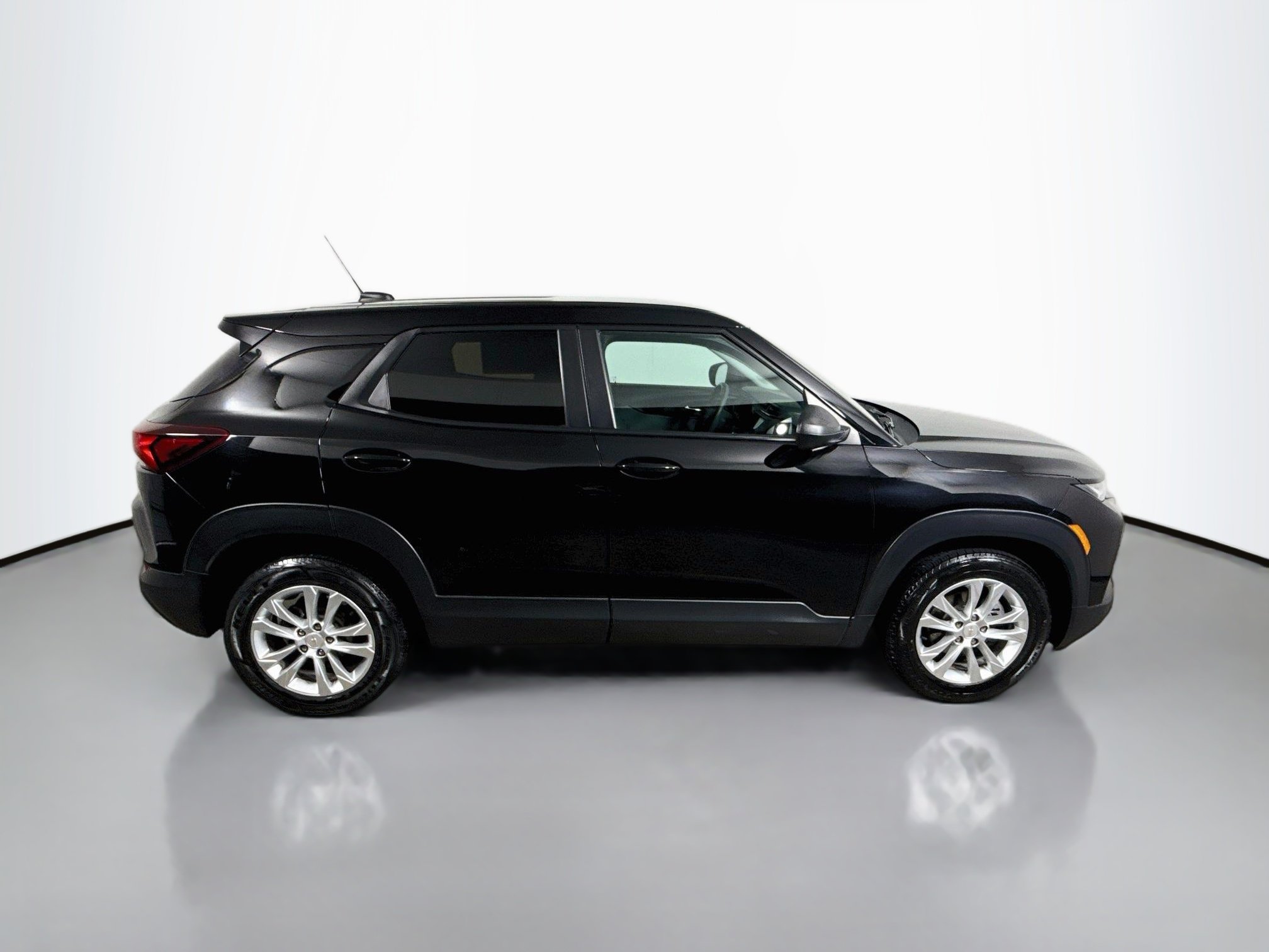 Used 2023 Black Chevrolet LS image 8