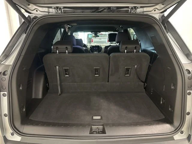 Used 2023 Sterling Gray Metallic Chevrolet LT Cloth image 31