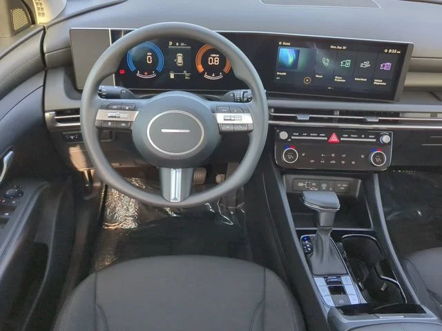 Certified Used 2025 White Hyundai SEL image 16