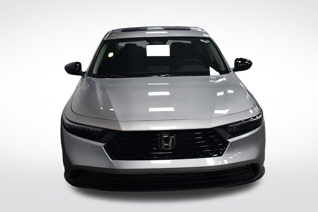 New 2026 Solar Silver Metallic Honda SE image 2
