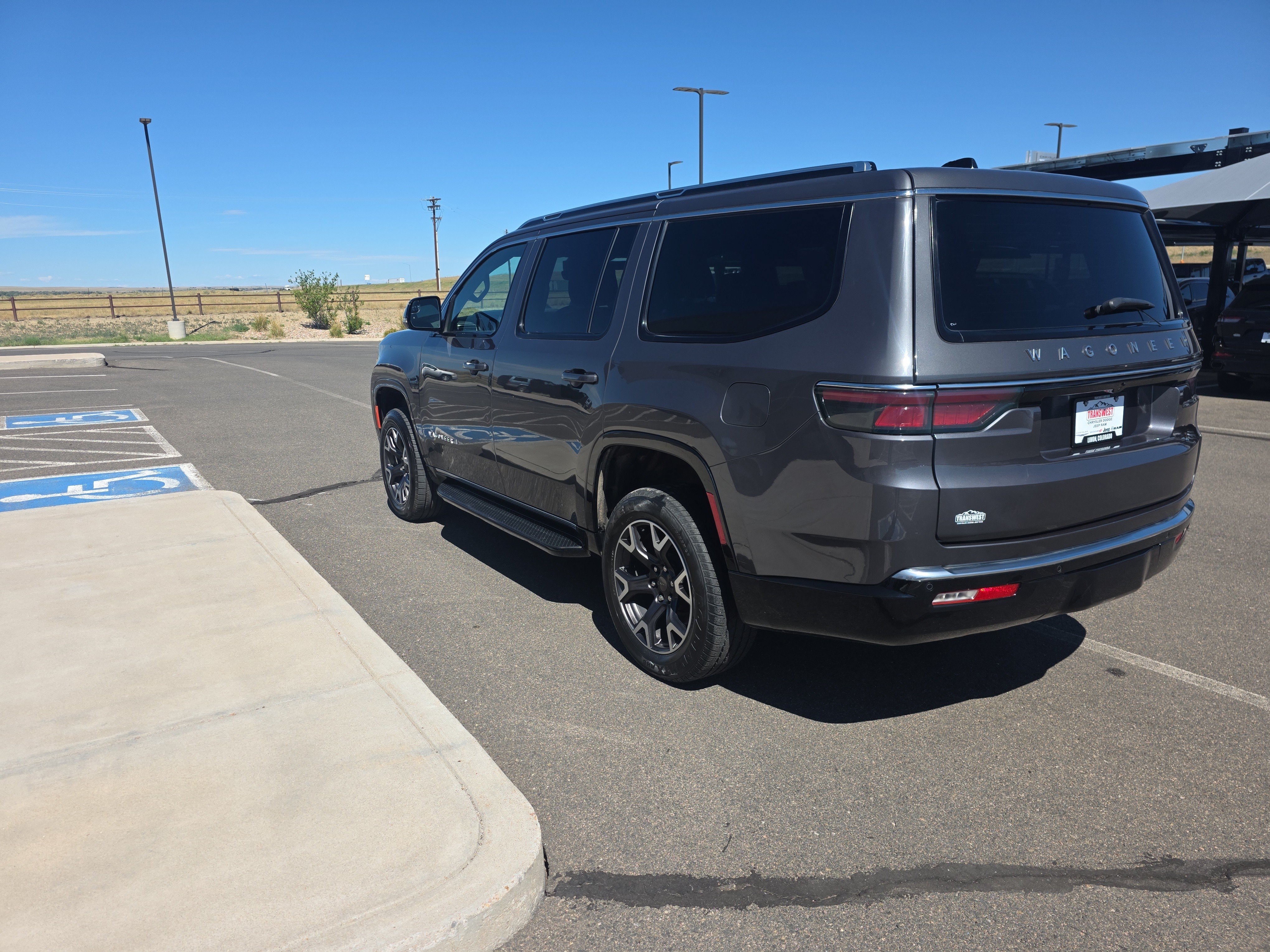 2024 Jeep Wagoneer Series III - Photo 6