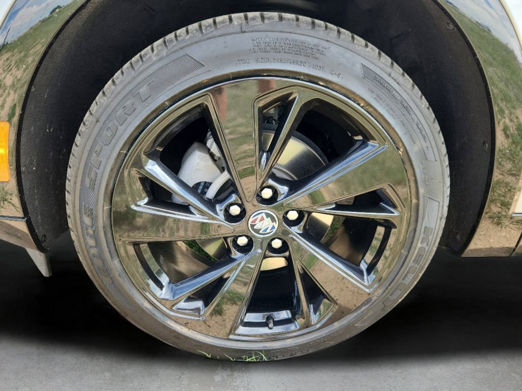 Used 2023 Moonstone Gray Metallic Buick Essence image 17