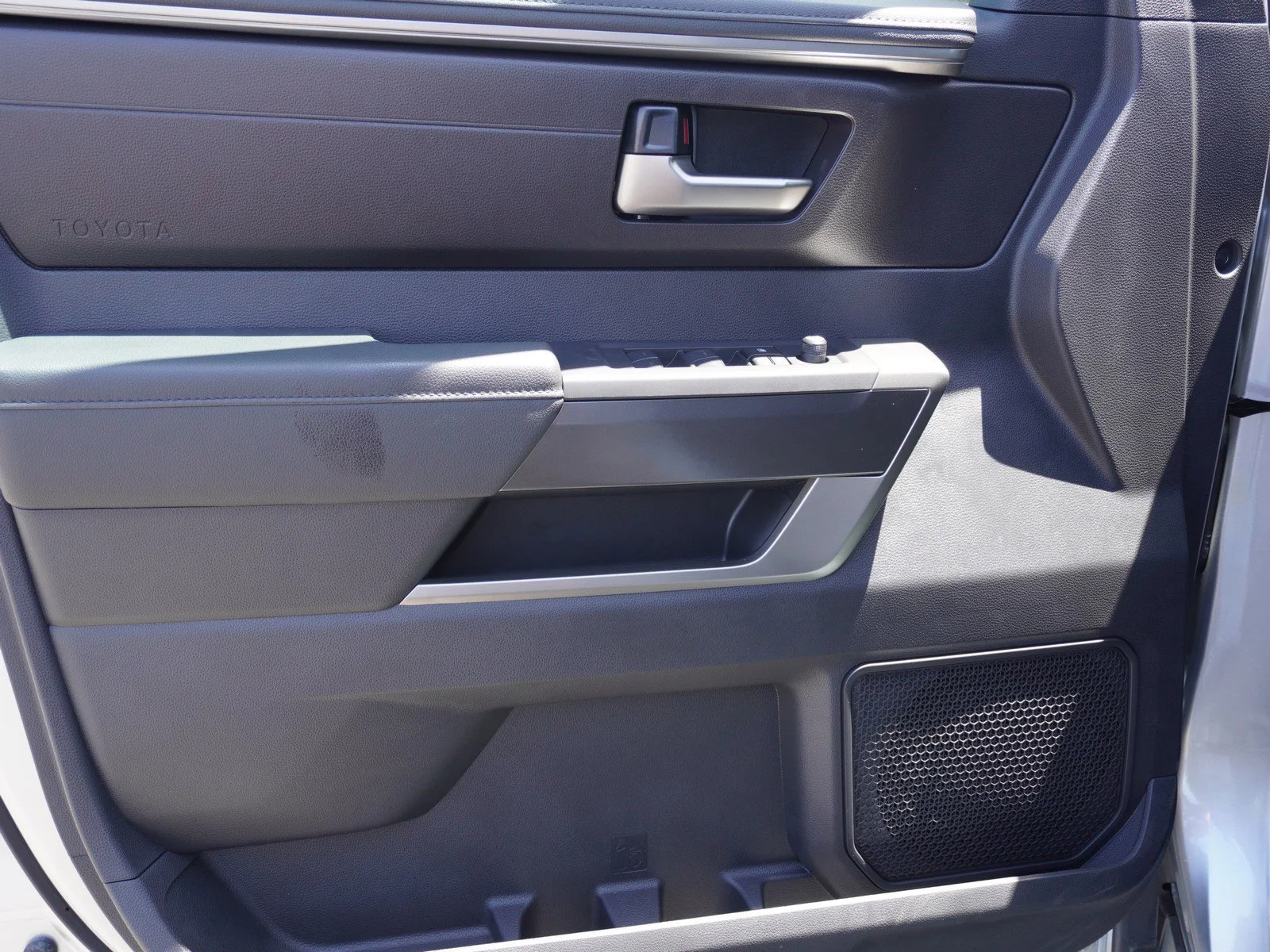 New 2026 Celestial Silver Metallic Toyota SR5 image 19