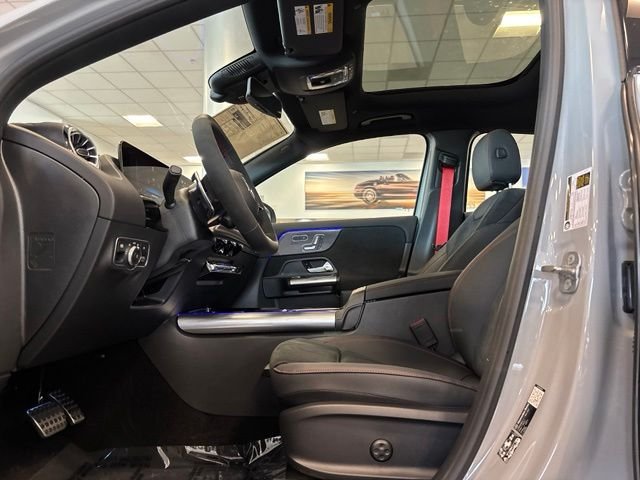 New 2026 MANUFAKTUR Alpine Grey Mercedes-Benz AMG® GLA 35 4MATIC SUV image 20