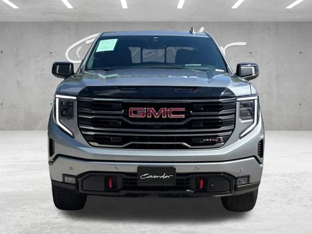 Used 2025 Sterling Metallic GMC AT4 image 19