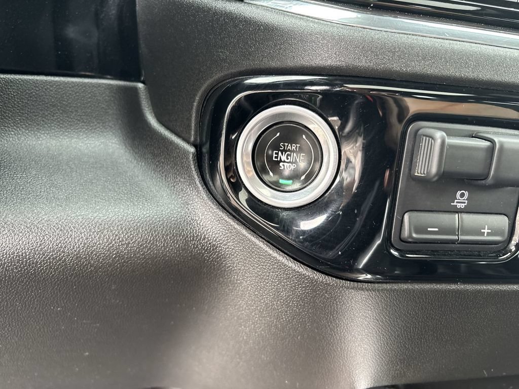 2023 Chevrolet Silverado 1500 LTZ - Photo 21