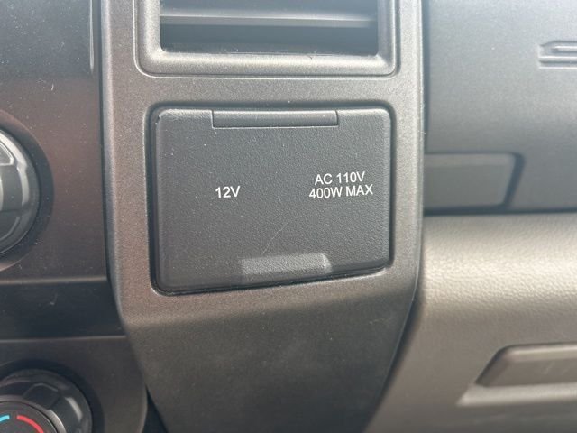 Used 2020 White Ford XL image 19