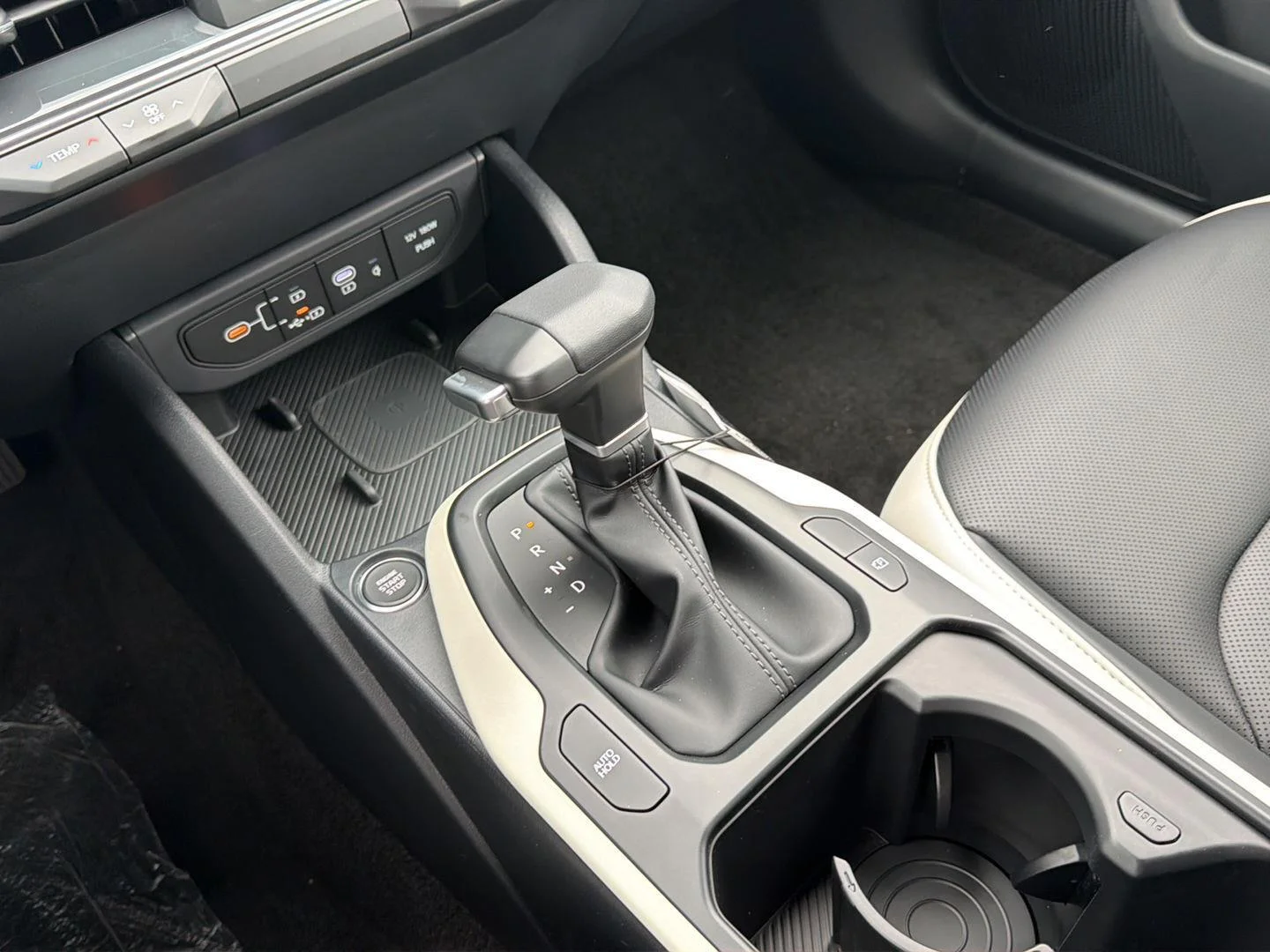 New 2026 Interstellar Gray Kia GT-Line image 12