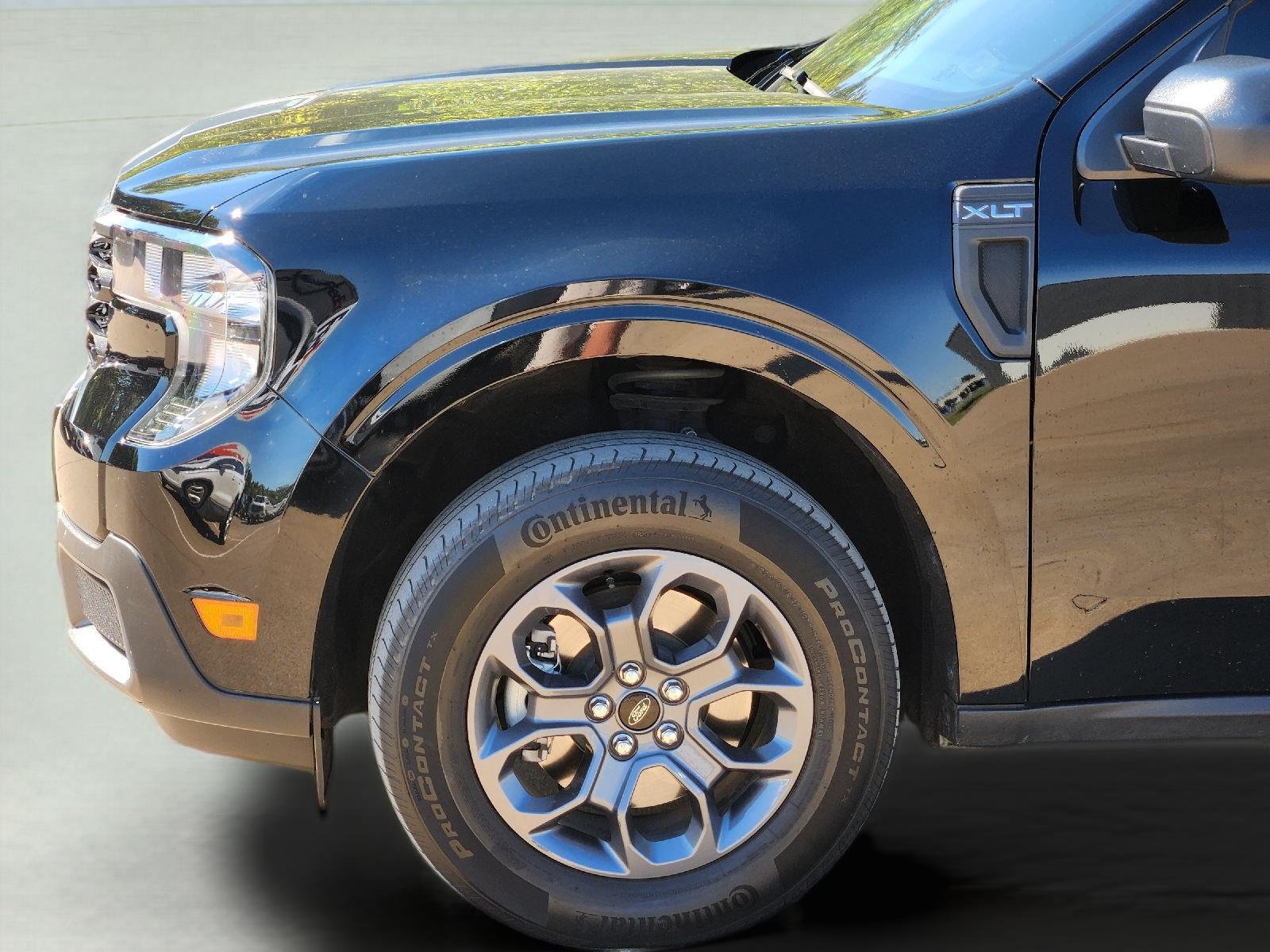 Used 2025 Shadow Black Ford XLT image 8