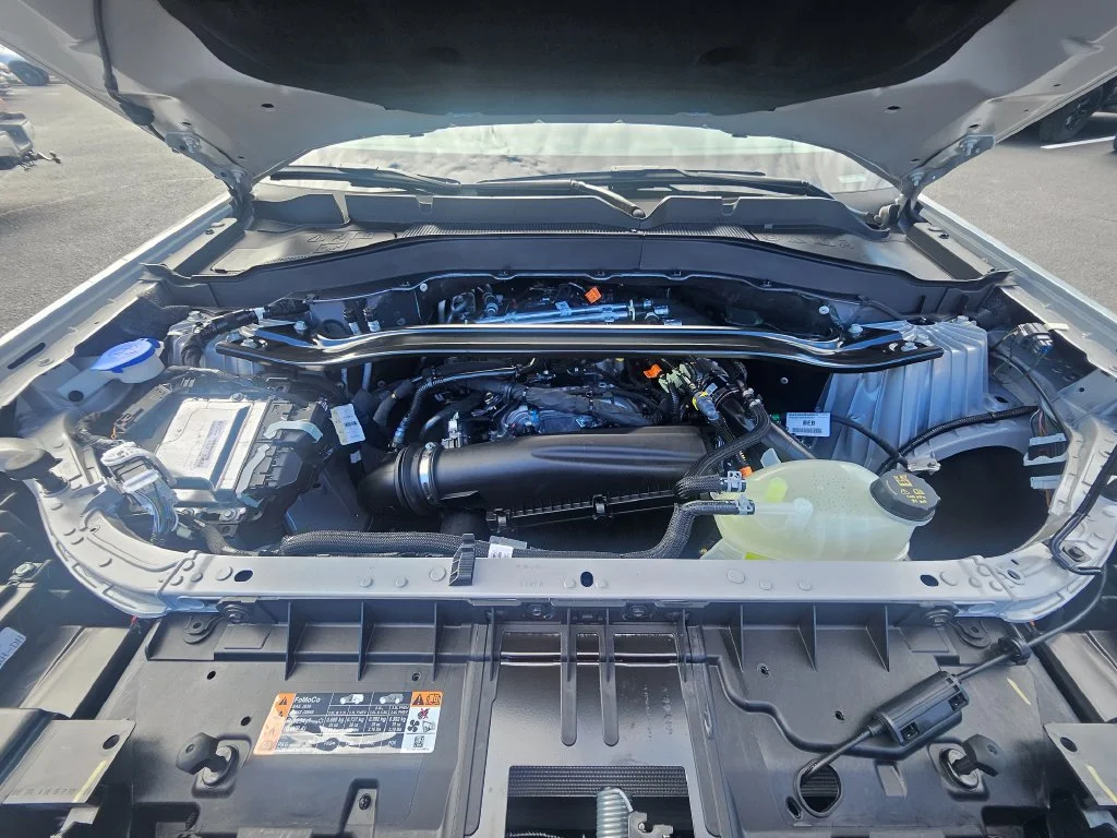 New 2027 Avalanche Gray Ford ST-Line image 25