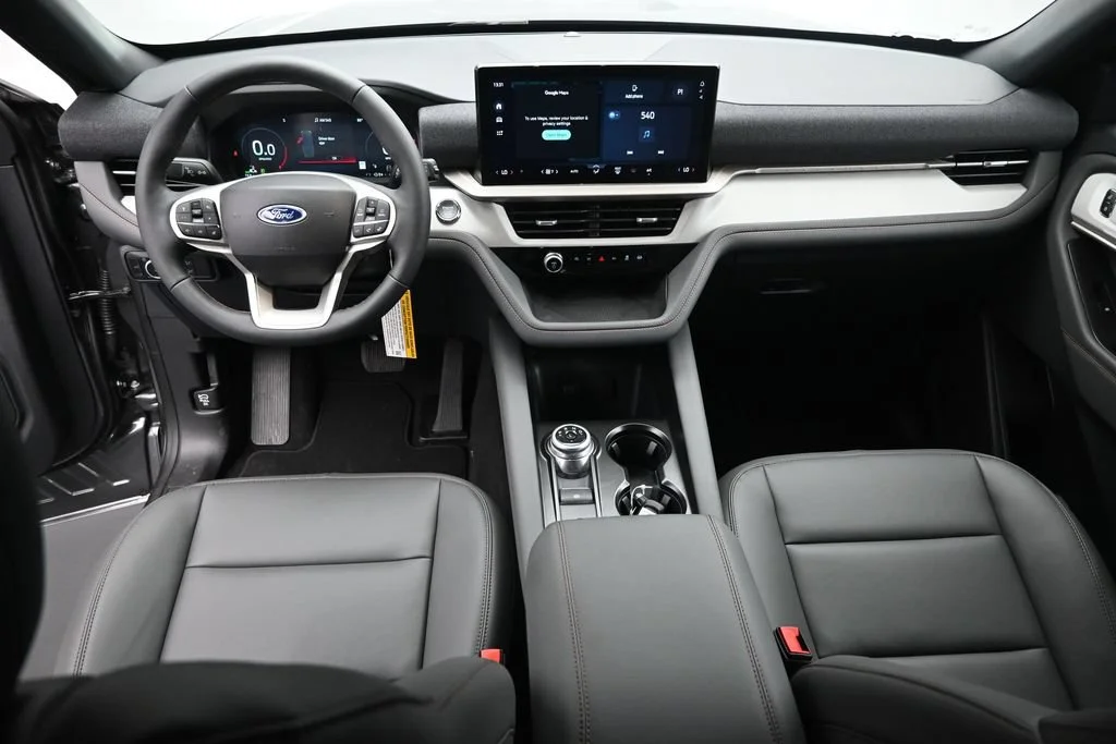 New 2027 Carbonized Gray Metallic Ford Active image 22