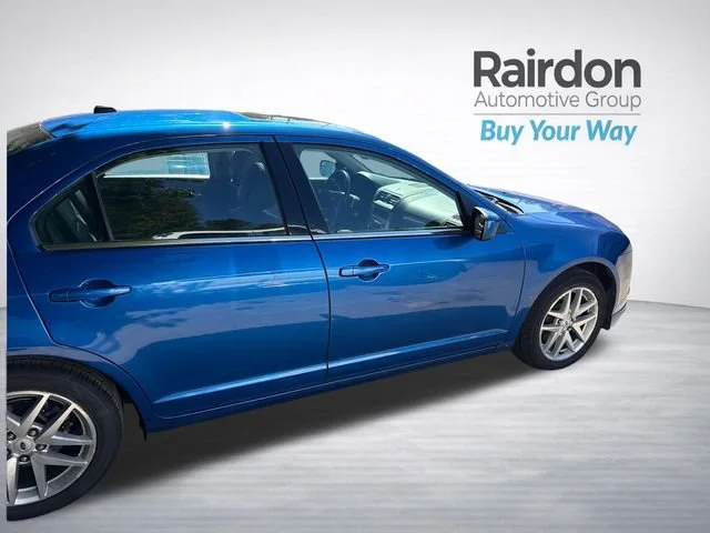 Used 2011 Blue Flame Metallic Ford SEL image 8