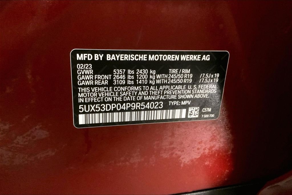 Used 2023 Aventurin Red Metallic BMW  image 32