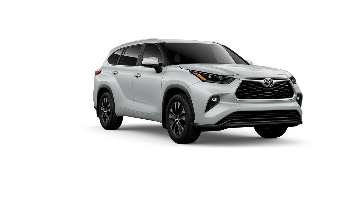 New 2026 Wind Chill Pearl Toyota Hybrid XLE image 37