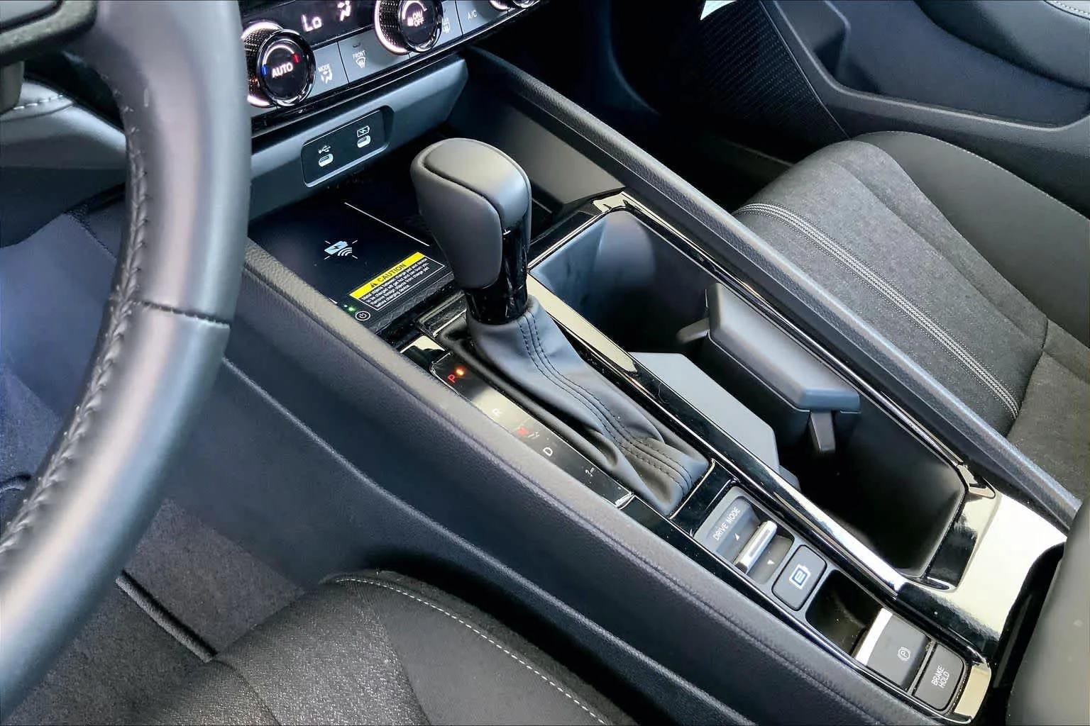 2025 Honda Accord Hybrid Sport - Photo 17