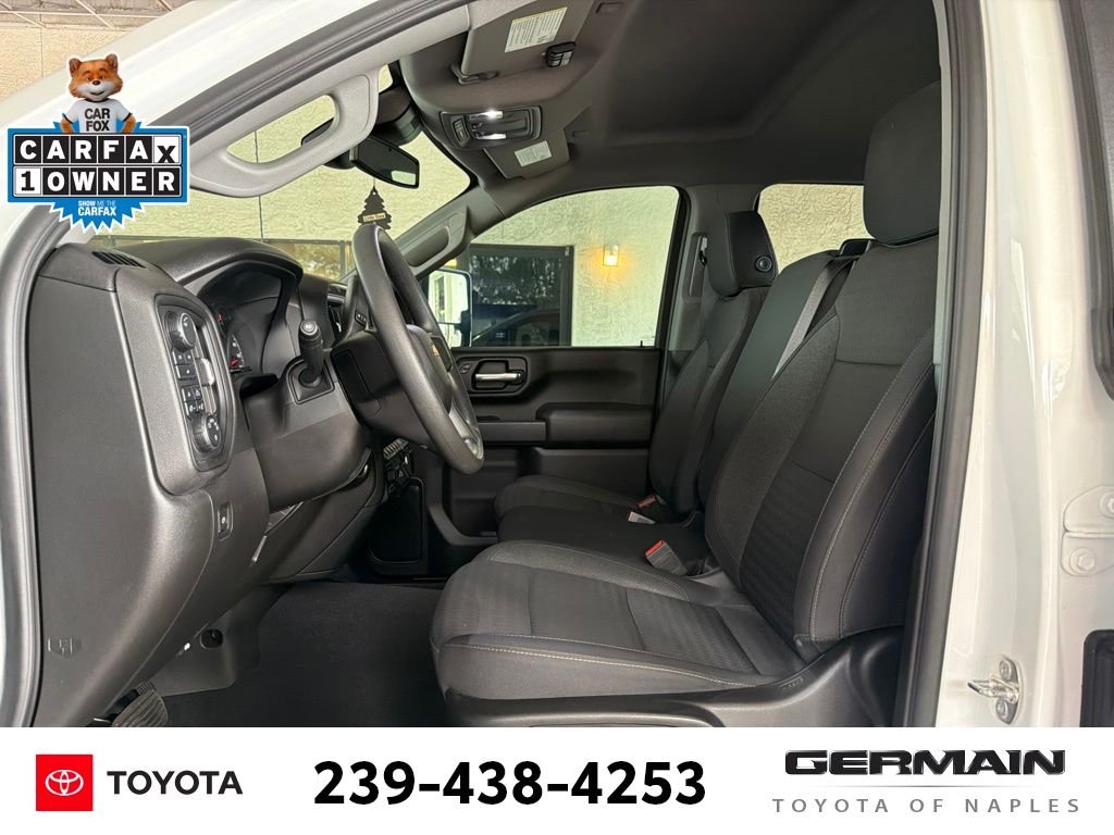 Used 2024 White Chevrolet Custom image 20