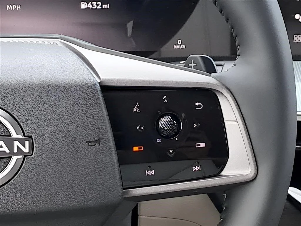 2025 Nissan Murano SL - Photo 13