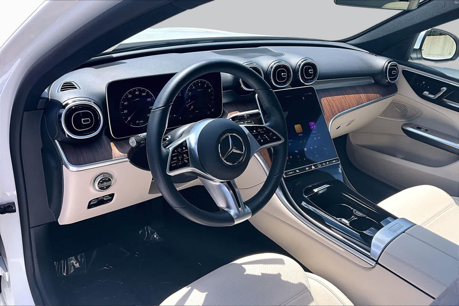 Used 2025 Polar White Mercedes-Benz C 300 image 15