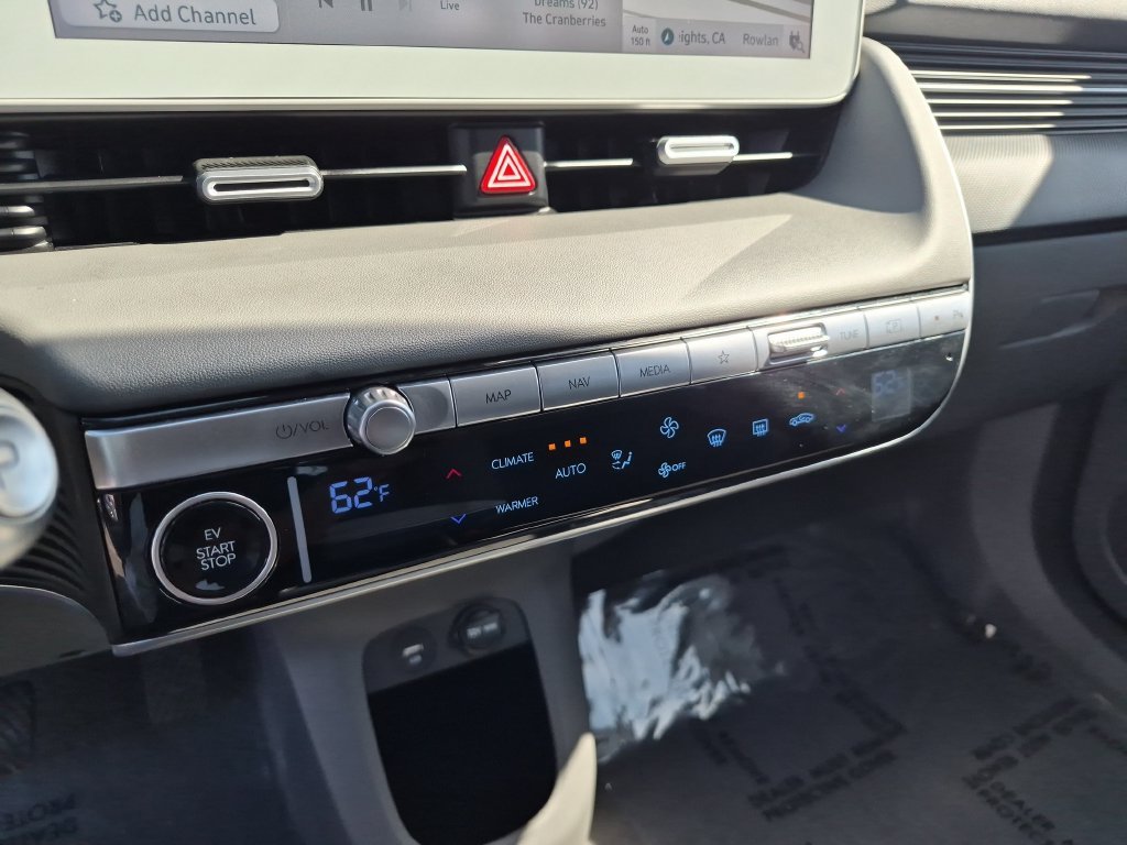2024 Hyundai IONIQ 5 SE - Photo 21
