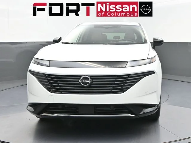 New 2026 Everest White Pearl TriCoat Nissan Platinum image 2