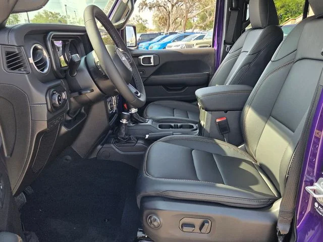 New 2026 Reign Exterior Paint Jeep Sahara image 14