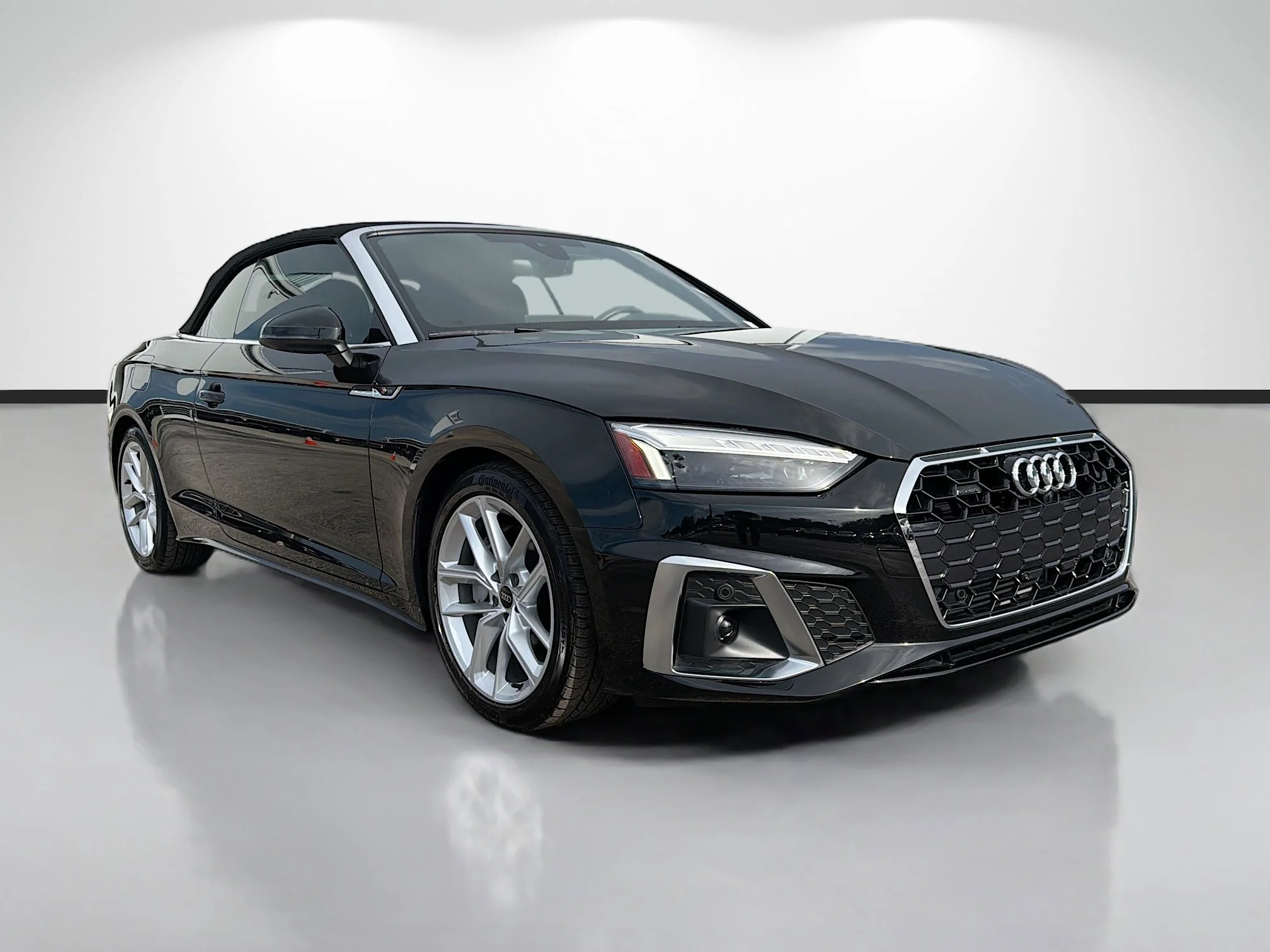 2024 Audi A5 Cabriolet 45 Premium Plus quattro S tronic's photo