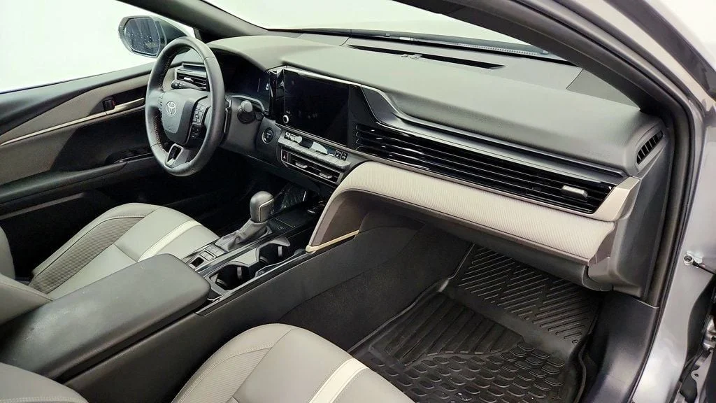 Used 2025 Heavy Metal Toyota SE w/ Power Moonroof, Cold Weather Pkg & Convenience Pkg image 24