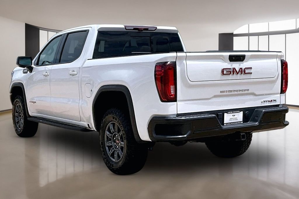 Used 2024 White GMC AT4X image 12
