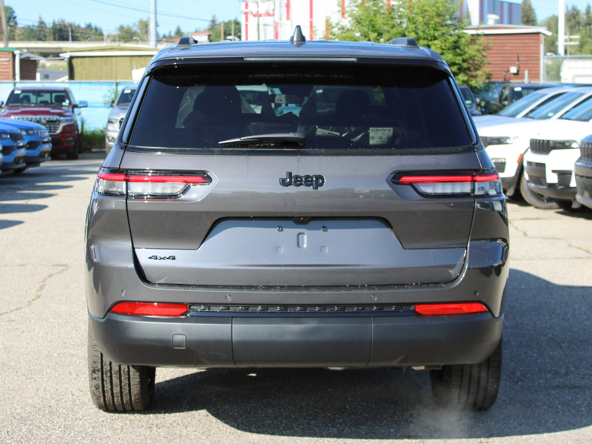 New 2025 Grey Jeep Altitude* 4x4, Sunroof, Heated Leather/Wheel image 4