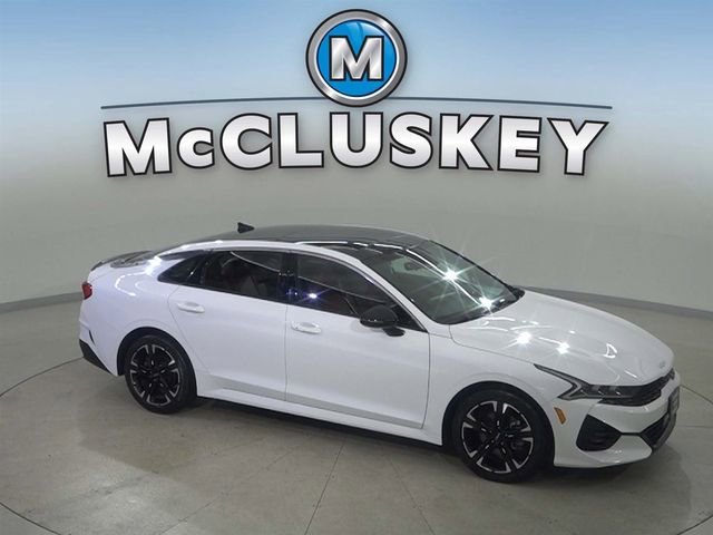Used 2024 White Kia GT-Line image 25