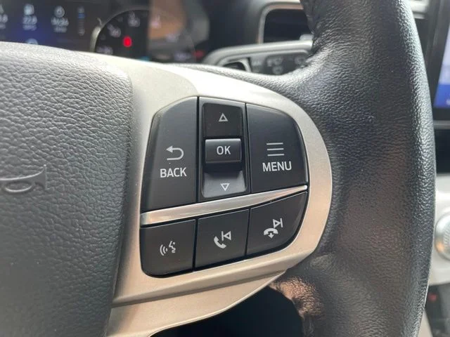Used 2021 Black Ford XLT image 21
