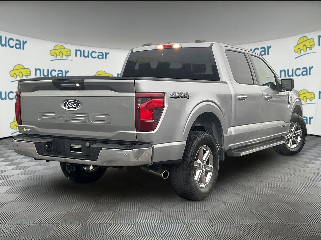 Used 2024 Silver Ford XLT image 6