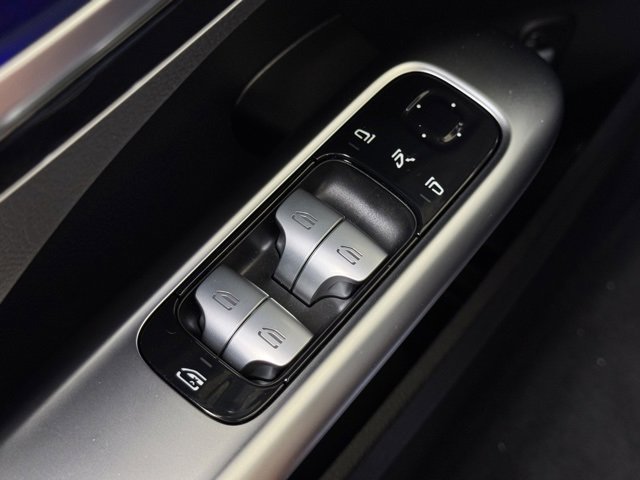 New 2025 Selenite Grey Metallic Mercedes-Benz C 300 image 39