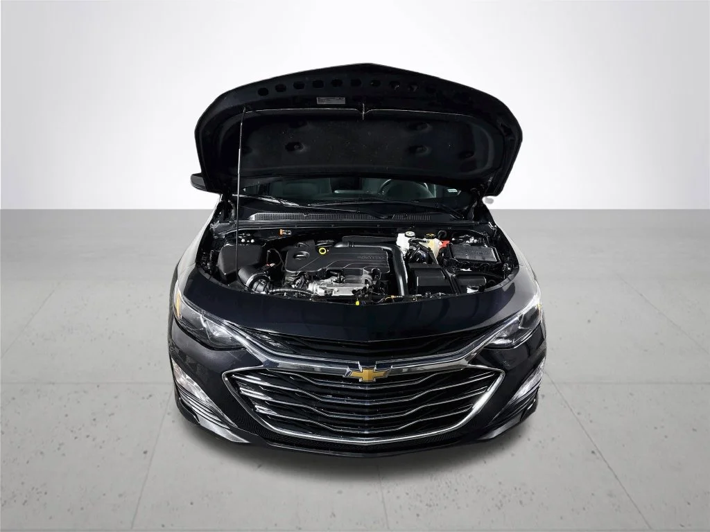 Used 2025 Black Chevrolet LT image 21